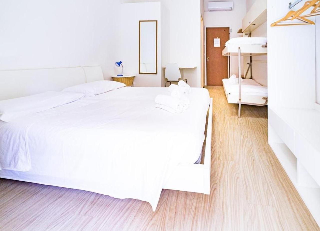 Hotel Garni' Serena Caorle Eksteriør bilde